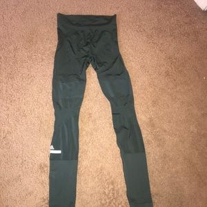 Dark green Adidas Stella McCartney’s leggings